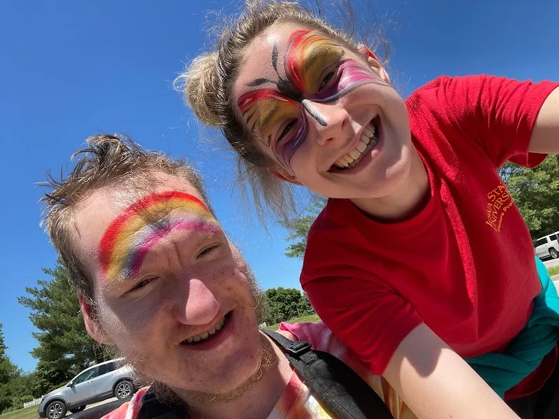 Mainstream Living, Inc. - Photo 4