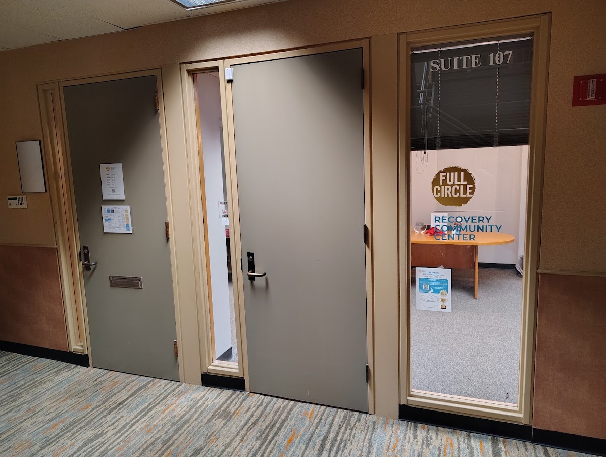 Full Circle Recovery Community Center (Des Moines) - Photo 4