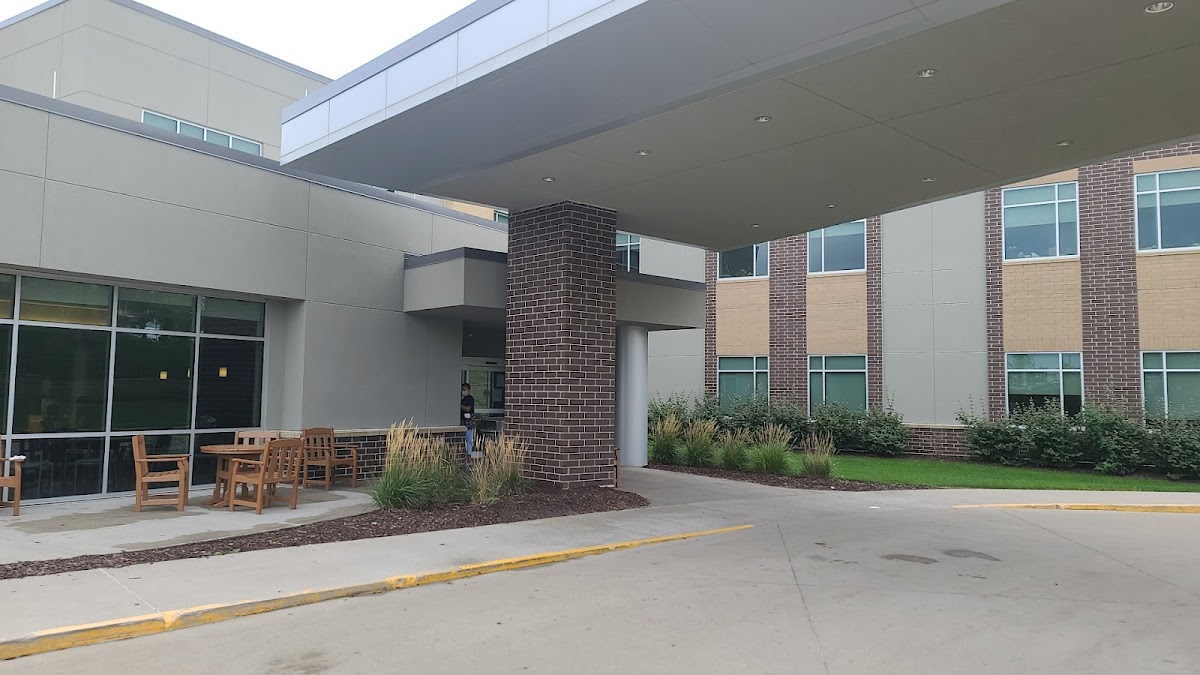 MercyOne Clive Rehabilitation Hospital - Photo 3